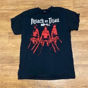 2/$12 item, Attack on Titan medium Tshirt